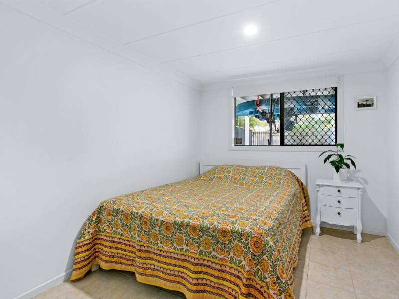 74 Worendo Street, Southport, QLD 4215 AUS