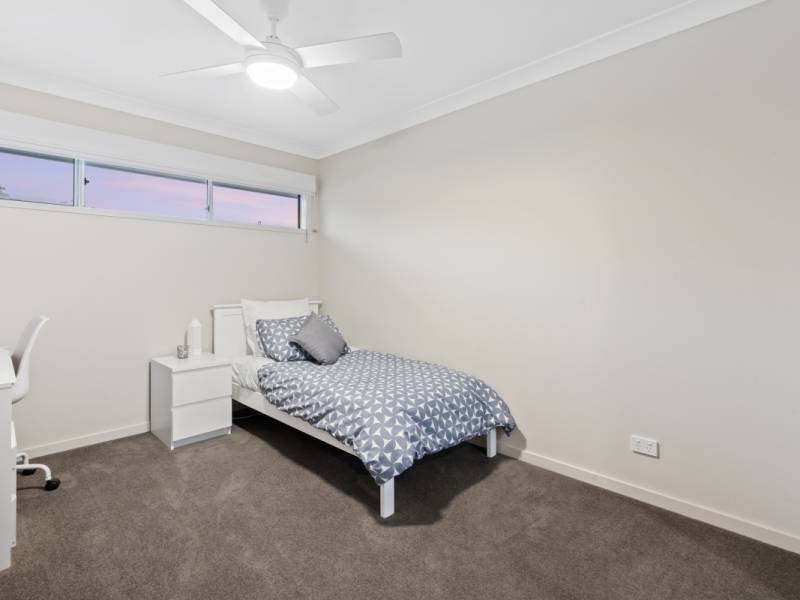 10 Greenview Place, Reedy Creek, QLD 4227 AUS