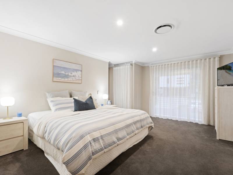 10 Greenview Place, Reedy Creek, QLD 4227 AUS