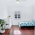 17 Second Avenue, Labrador, QLD 4215 AUS