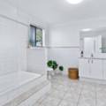 17 Second Avenue, Labrador, QLD 4215 AUS
