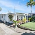 17 Second Avenue, Labrador, QLD 4215 AUS