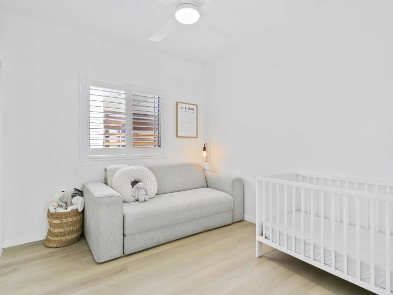 2 Cowderoy Street, Labrador, QLD 4215 AUS
