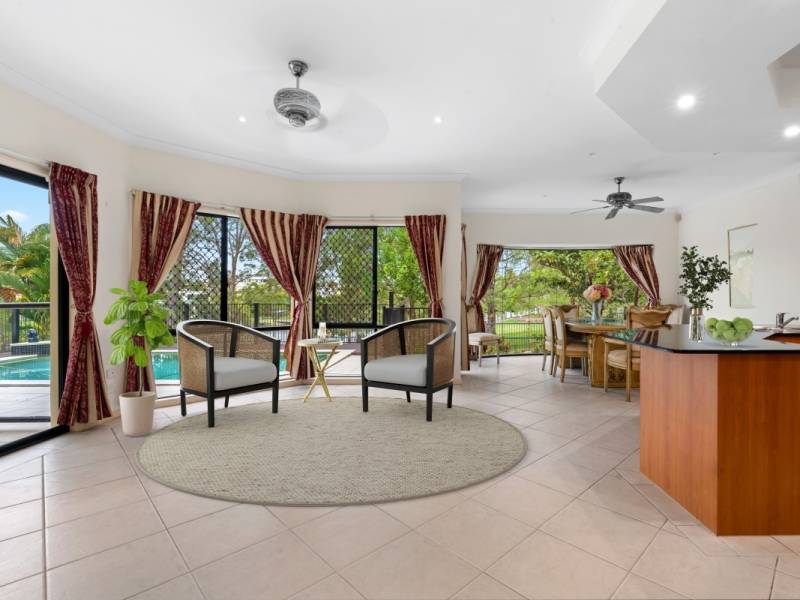 5 Waimea Drive, Varsity Lakes, QLD 4227 AUS