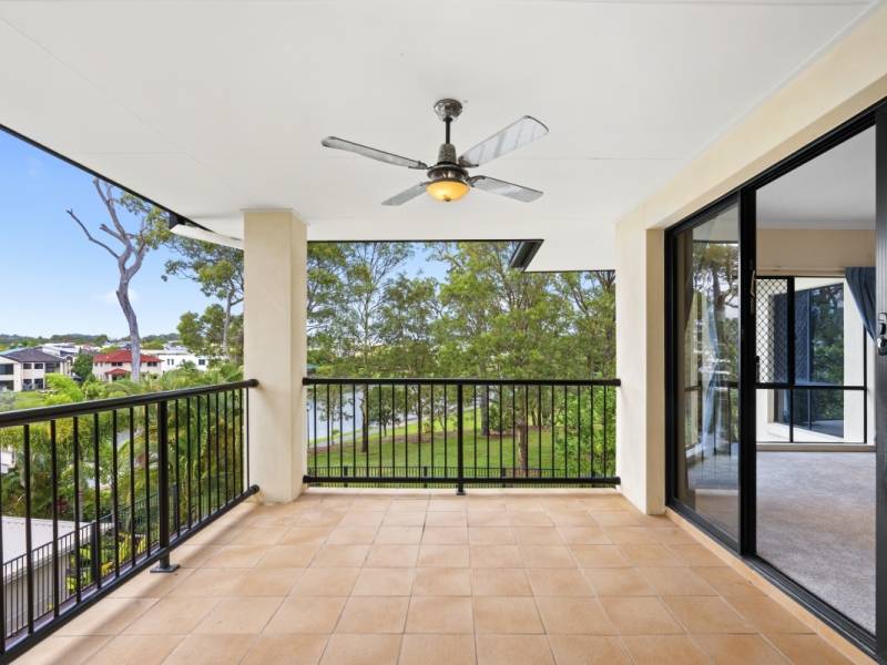 5 Waimea Drive, Varsity Lakes, QLD 4227 AUS