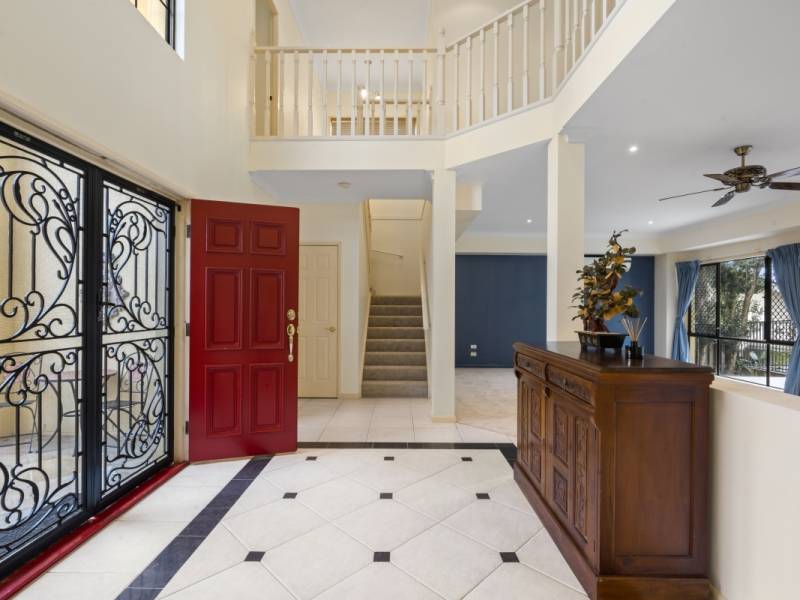 5 Waimea Drive, Varsity Lakes, QLD 4227 AUS