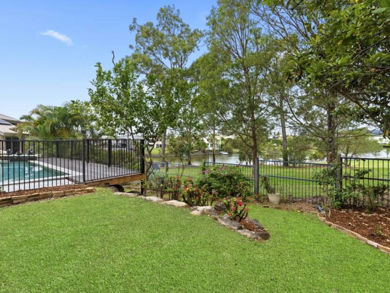 5 Waimea Drive, Varsity Lakes, QLD 4227 AUS