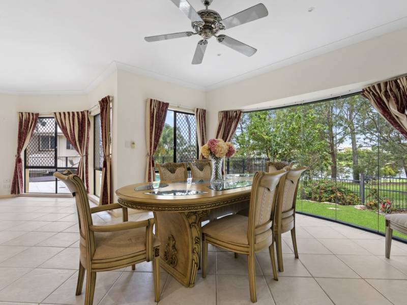 5 Waimea Drive, Varsity Lakes, QLD 4227 AUS