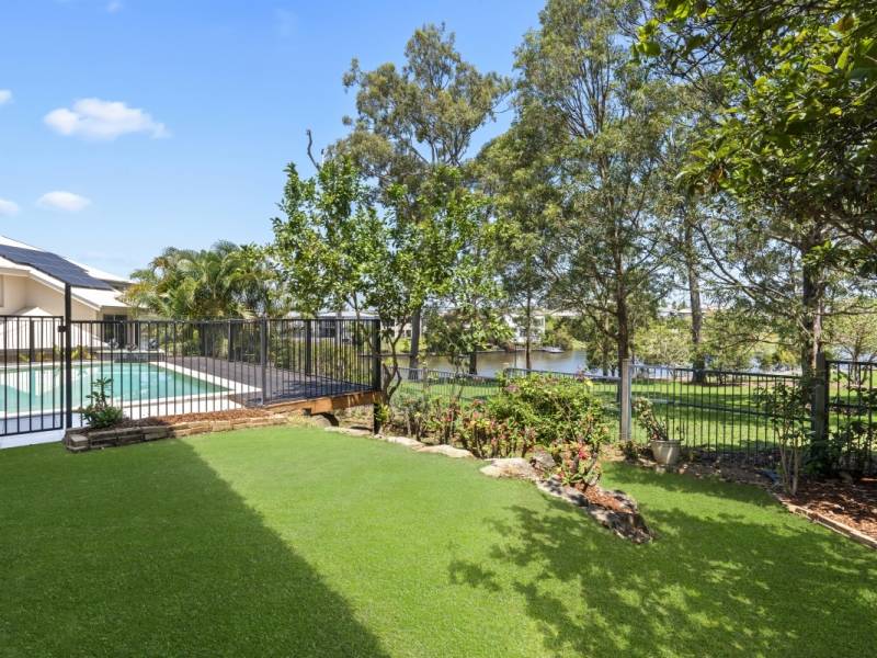 5 Waimea Drive, Varsity Lakes, QLD 4227 AUS