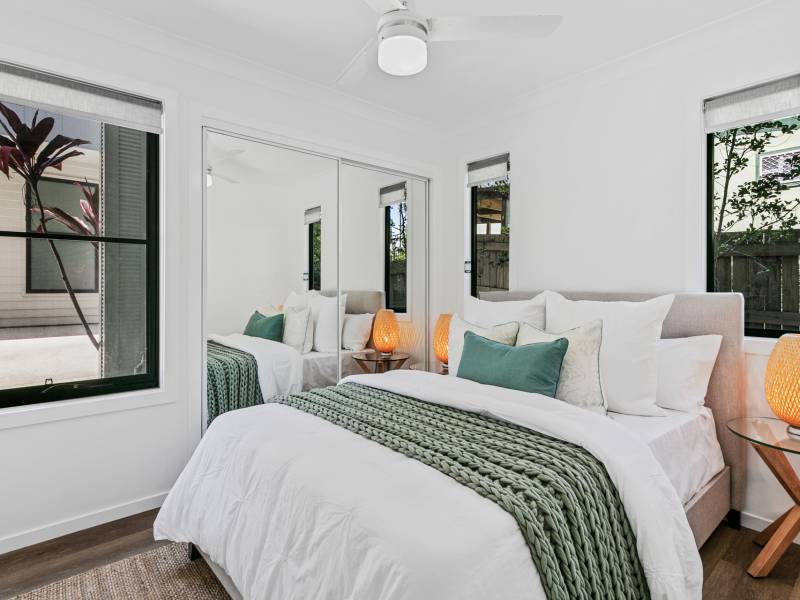 2/105 Falconer Street, Southport, QLD 4215 AUS