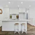 2/105 Falconer Street, Southport, QLD 4215 AUS