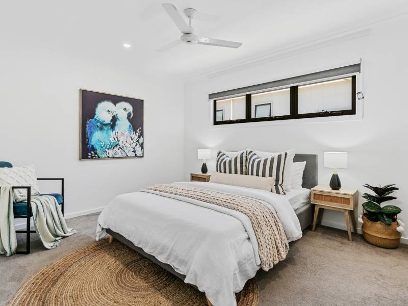 2/105 Falconer Street, Southport, QLD 4215 AUS