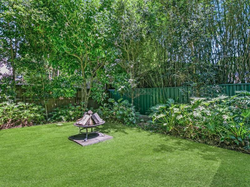2/105 Falconer Street, Southport, QLD 4215 AUS