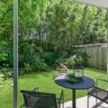 2/105 Falconer Street, Southport, QLD 4215 AUS