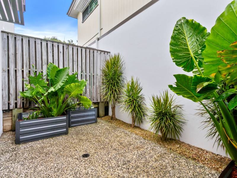 29/177 Central Street, Labrador, QLD 4215 AUS