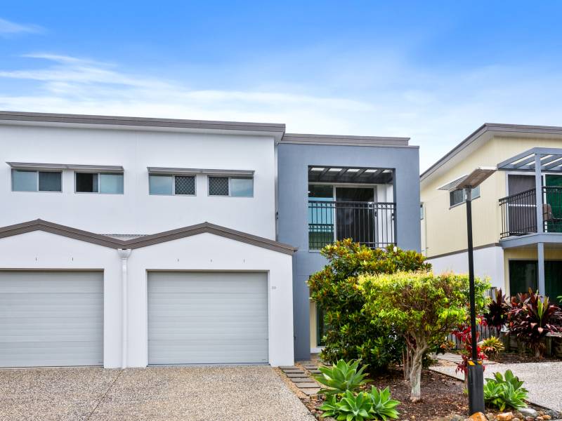 29/177 Central Street, Labrador, QLD 4215 AUS