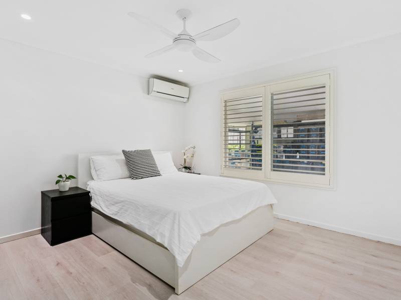 7 Merinda Court, Southport, QLD 4215 AUS