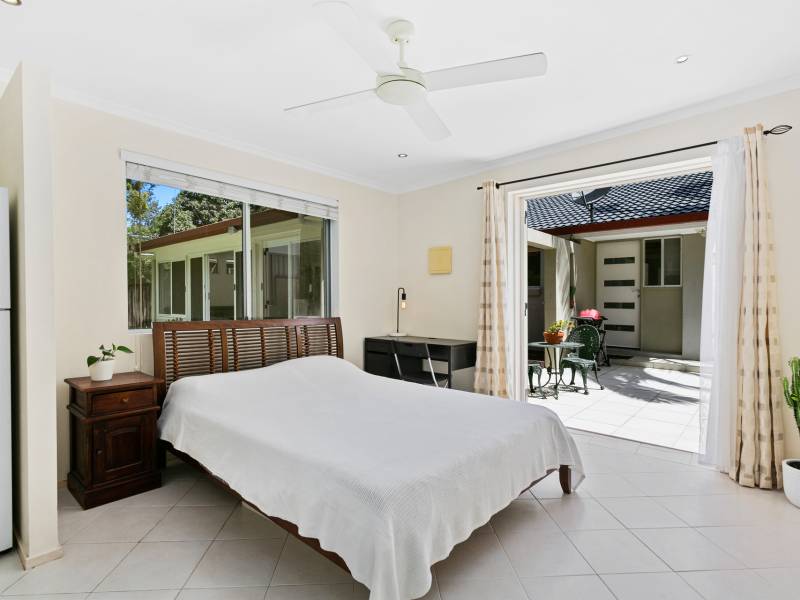 7 Merinda Court, Southport, QLD 4215 AUS