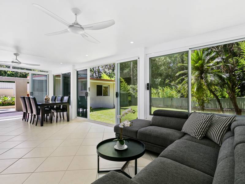 7 Merinda Court, Southport, QLD 4215 AUS