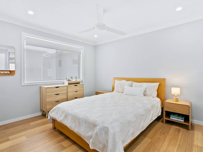 8/145 Muir Street, Labrador, QLD 4215 AUS