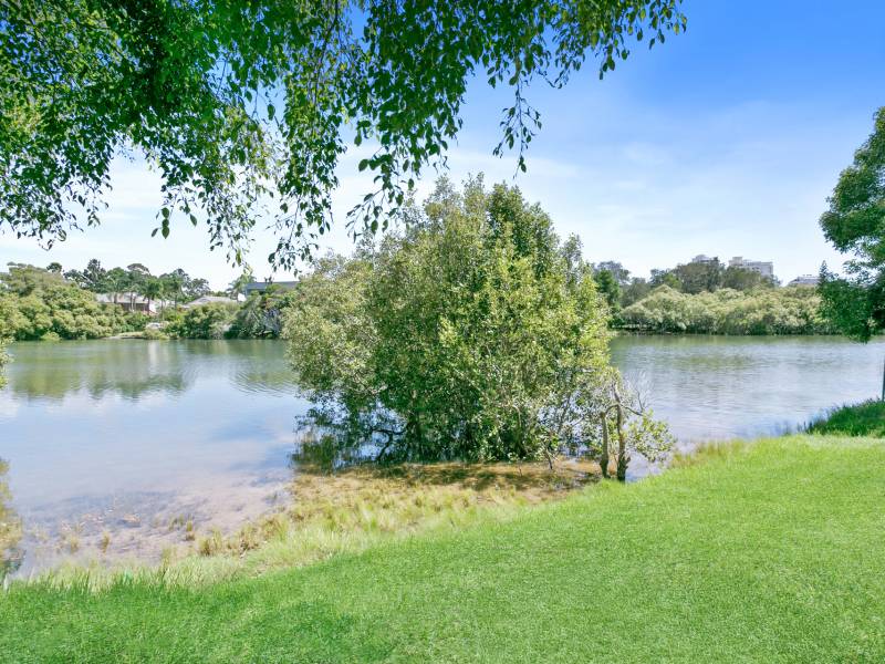 7/10 Tuesley Court, Southport, QLD 4215 AUS