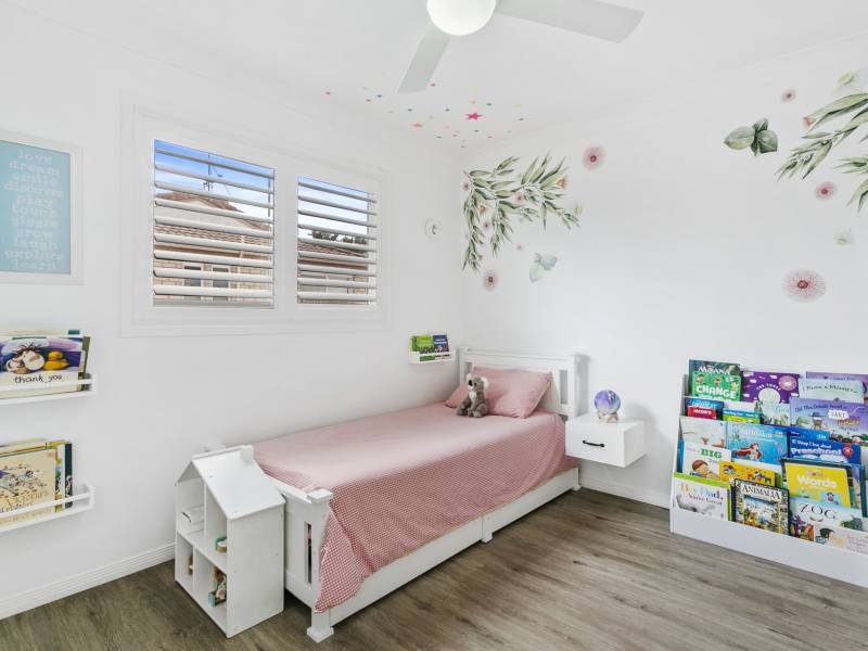 1/38-40 Robert Street, Labrador, QLD 4215 AUS
