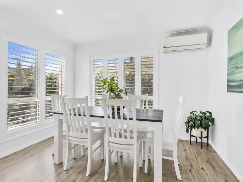 1/38-40 Robert Street, Labrador, QLD 4215 AUS