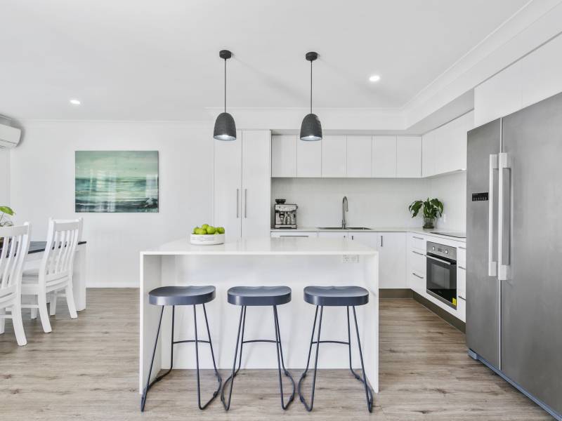 1/38-40 Robert Street, Labrador, QLD 4215 AUS