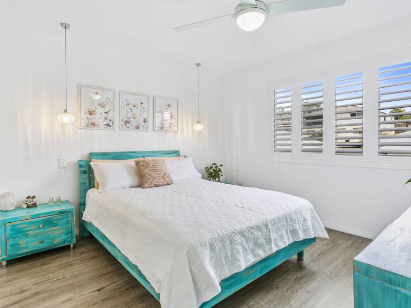 1/38-40 Robert Street, Labrador, QLD 4215 AUS
