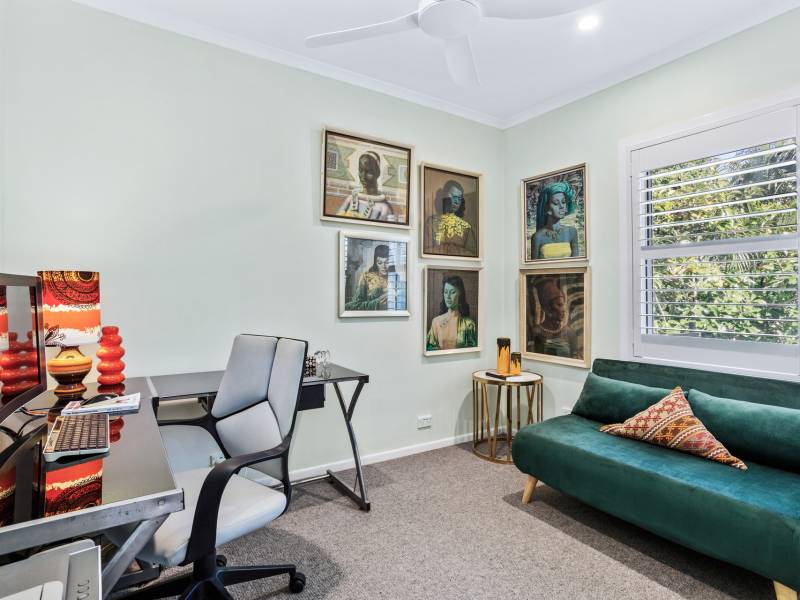64 Wilson Street, Labrador, QLD 4215 AUS