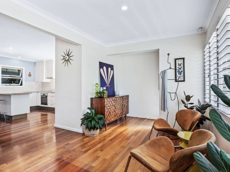 64 Wilson Street, Labrador, QLD 4215 AUS