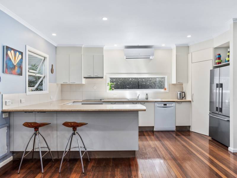 64 Wilson Street, Labrador, QLD 4215 AUS