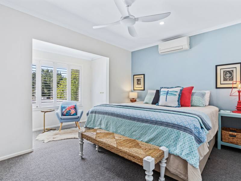 64 Wilson Street, Labrador, QLD 4215 AUS