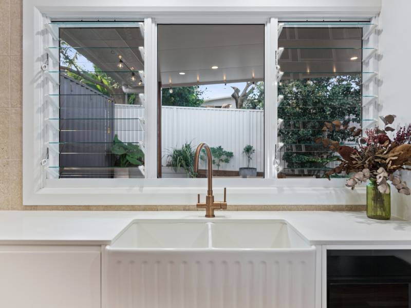 15 Goss Avenue, Labrador, QLD 4215 AUS