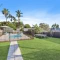 18 Bellevue Parade, Labrador, QLD 4215 AUS