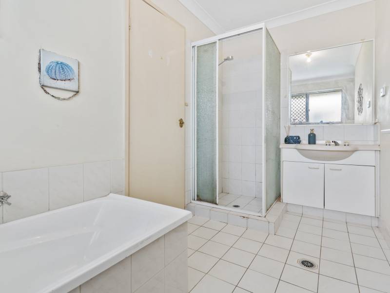 94/170 Central Street, Labrador, QLD 4215 AUS