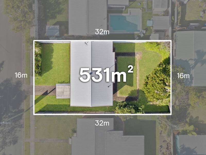 6 Saltash Street, Labrador, QLD 4215 AUS