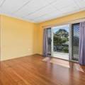 6 Saltash Street, Labrador, QLD 4215 AUS