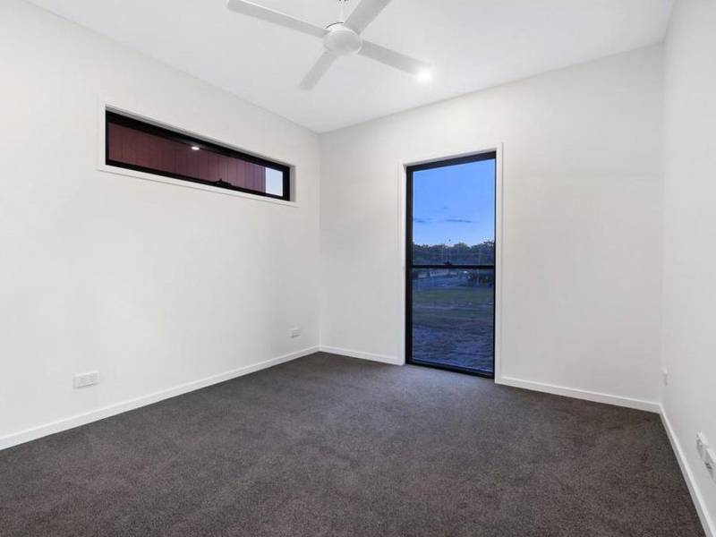 4/77 Musgrave Avenue, Labrador, QLD 4215 AUS