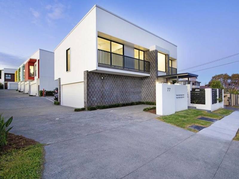 4/77 Musgrave Avenue, Labrador, QLD 4215 AUS