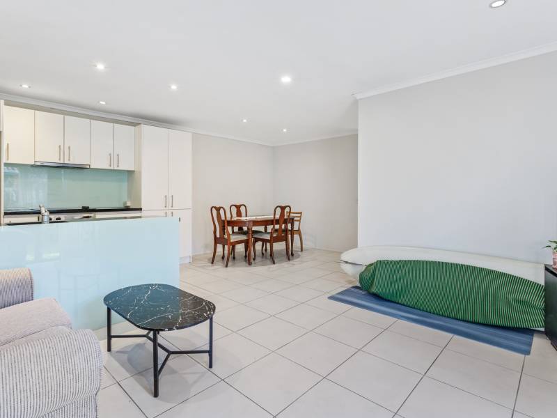 1/59 Botanical Drive, Labrador, QLD 4215 AUS