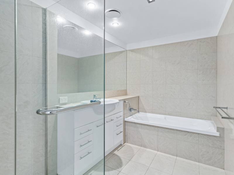 3102/50 Marine Parade, Southport, QLD 4215 AUS