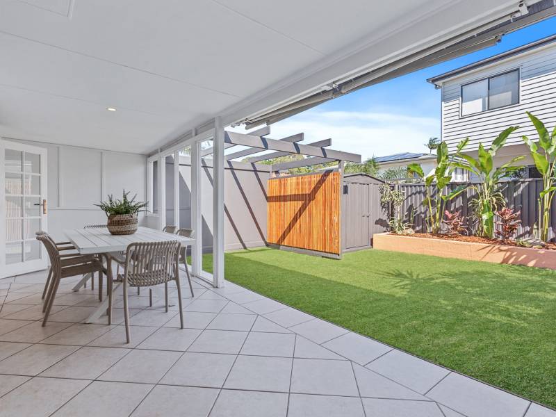 1/38A Middle Street, Labrador, QLD 4215 AUS