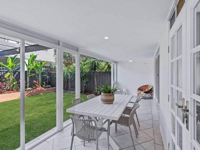 1/38A Middle Street, Labrador, QLD 4215 AUS