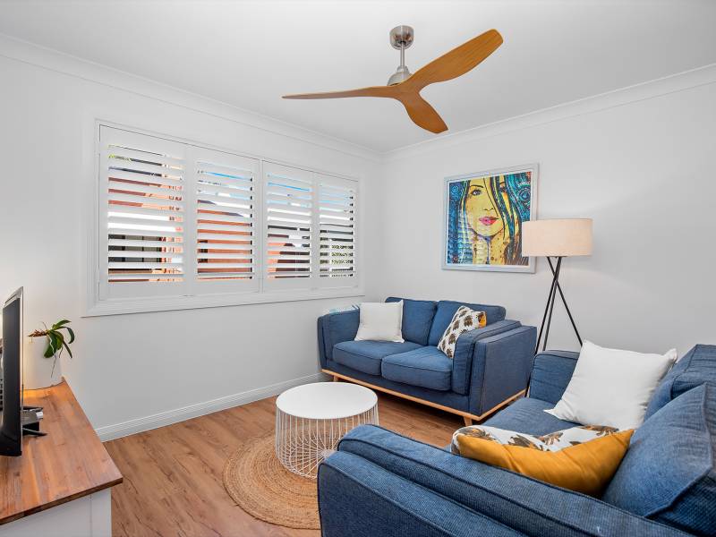 4/23 Bath Street, Labrador, QLD 4215 AUS