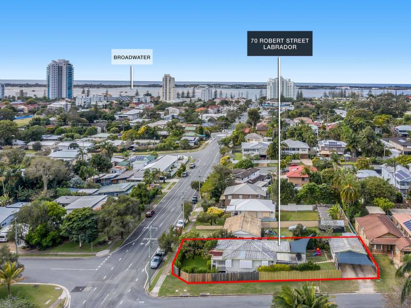 70 Robert Street, Labrador, QLD 4215 AUS