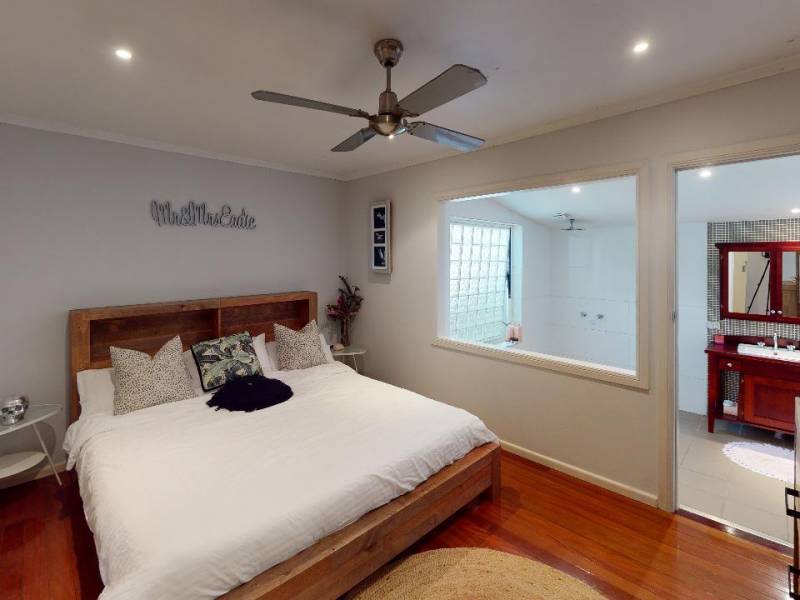 2 Mary Street, Labrador, QLD 4215 AUS