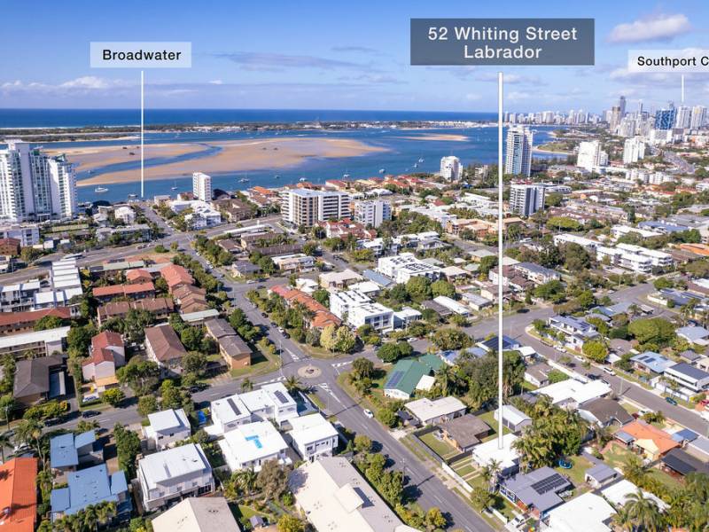 52 Whiting Street, Labrador, QLD 4215 AUS