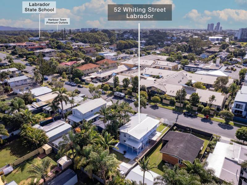 52 Whiting Street, Labrador, QLD 4215 AUS