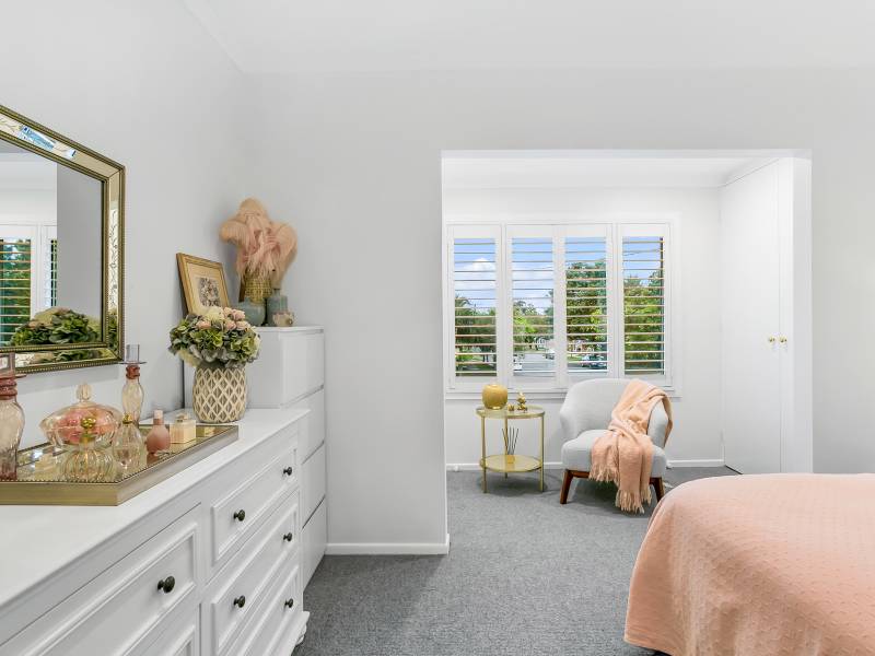 64 Wilson Street, Labrador, QLD 4215 AUS